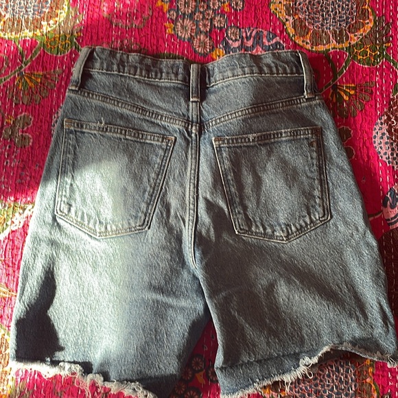 Madewell High-Rise Denim Mid-Length Shorts - Picture 3 of 3